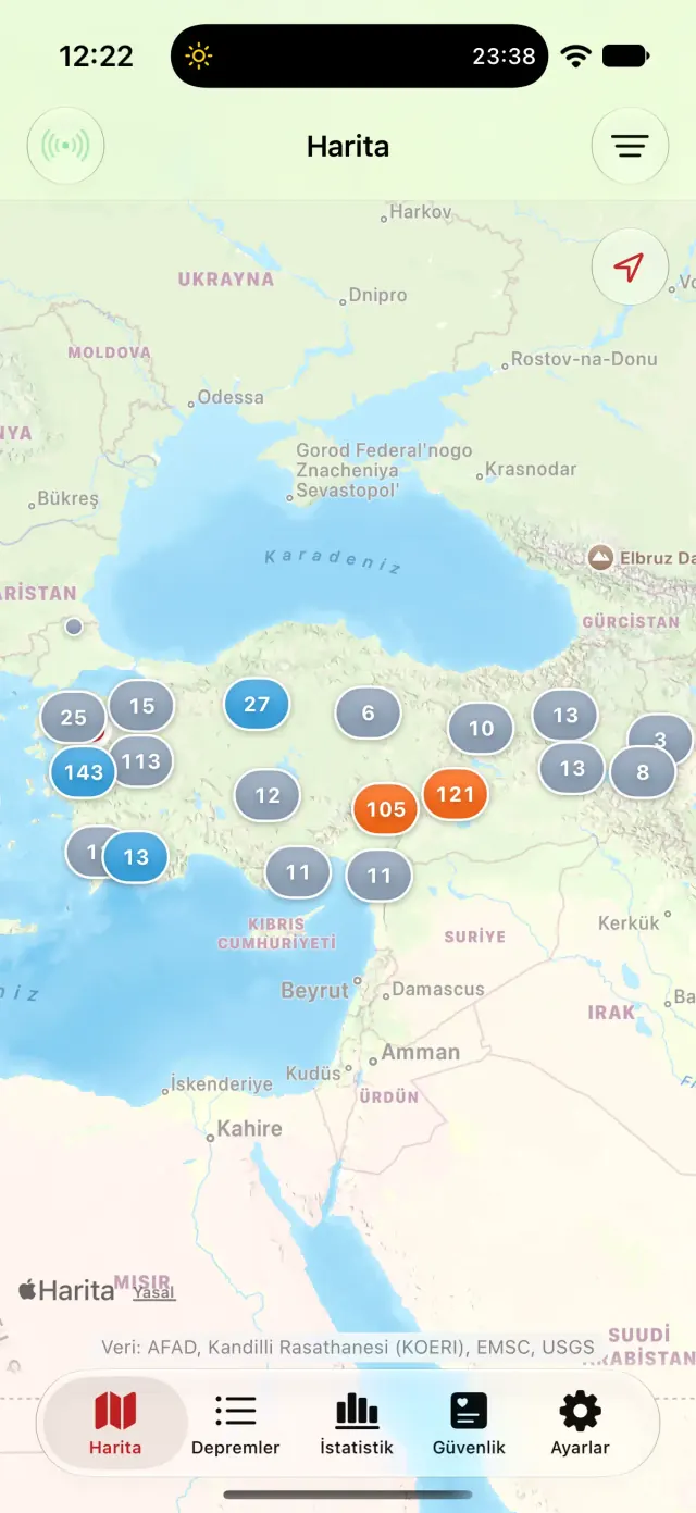 Deprem app screenshot: live earthquake map